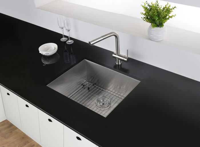 Ruvati 23-inch Undermount 16 Gauge Zero Radius Kitchen Sink
