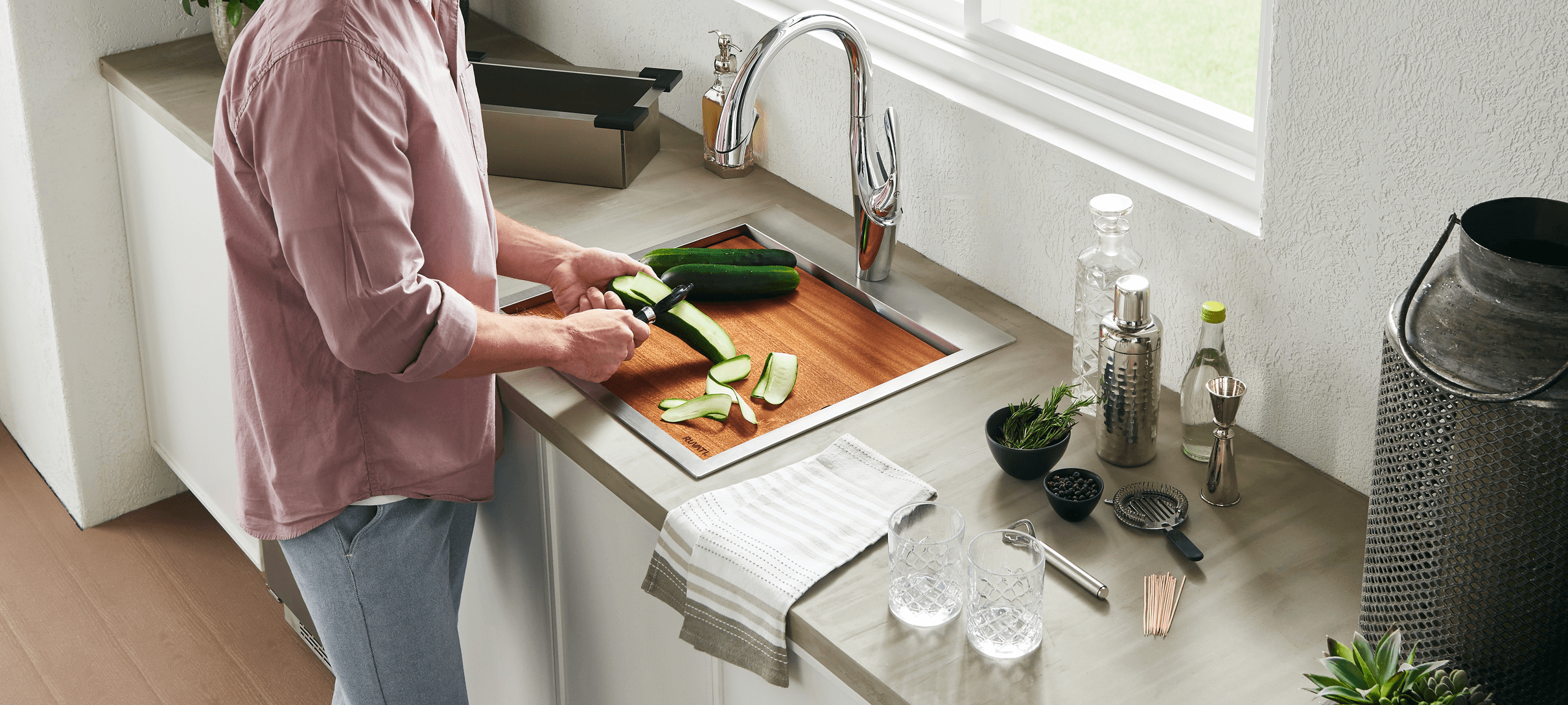 Best Sinks For Your Home Bar