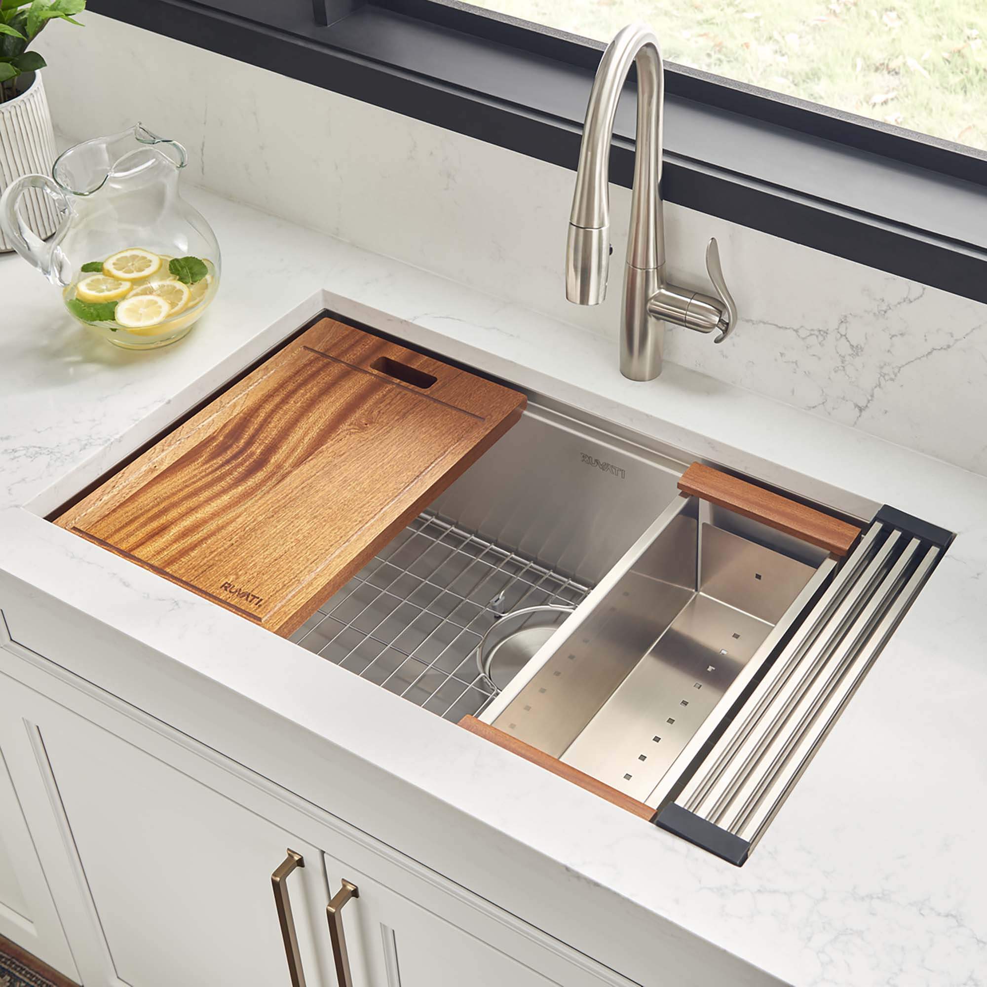 Undermount kitchen sinks for 30 inch cabinet discount