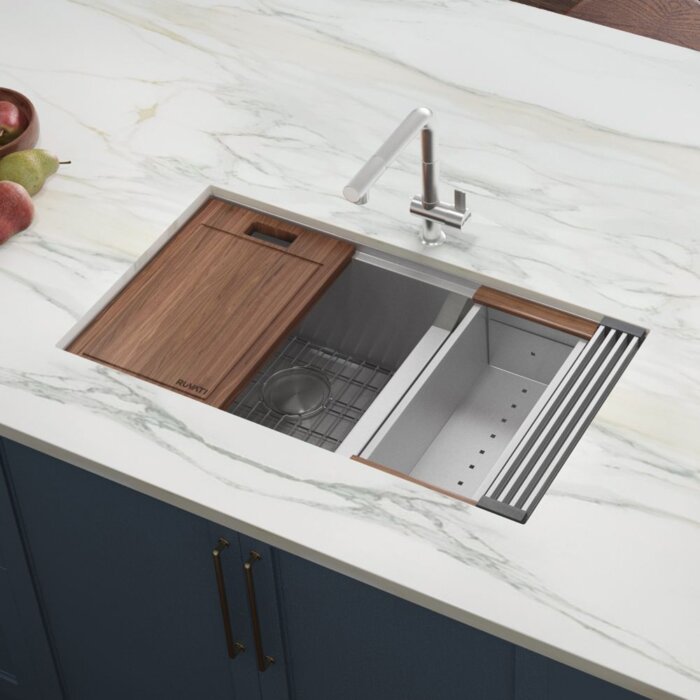 Ruvati 28-inch Workstation Sink 60/40 Double Bowl Undermount Low Divide 16 Gauge Stainless Steel - RVH8341