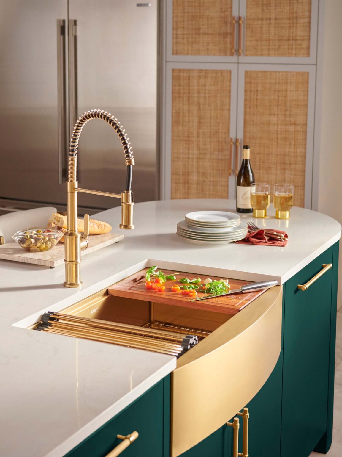 A Colorful New Look for Stainless Steel: RUVATI UNVEILS SOPHISTICATED HUES FOR THE MONACO COLLECTION OF WORKSTATION SINKS