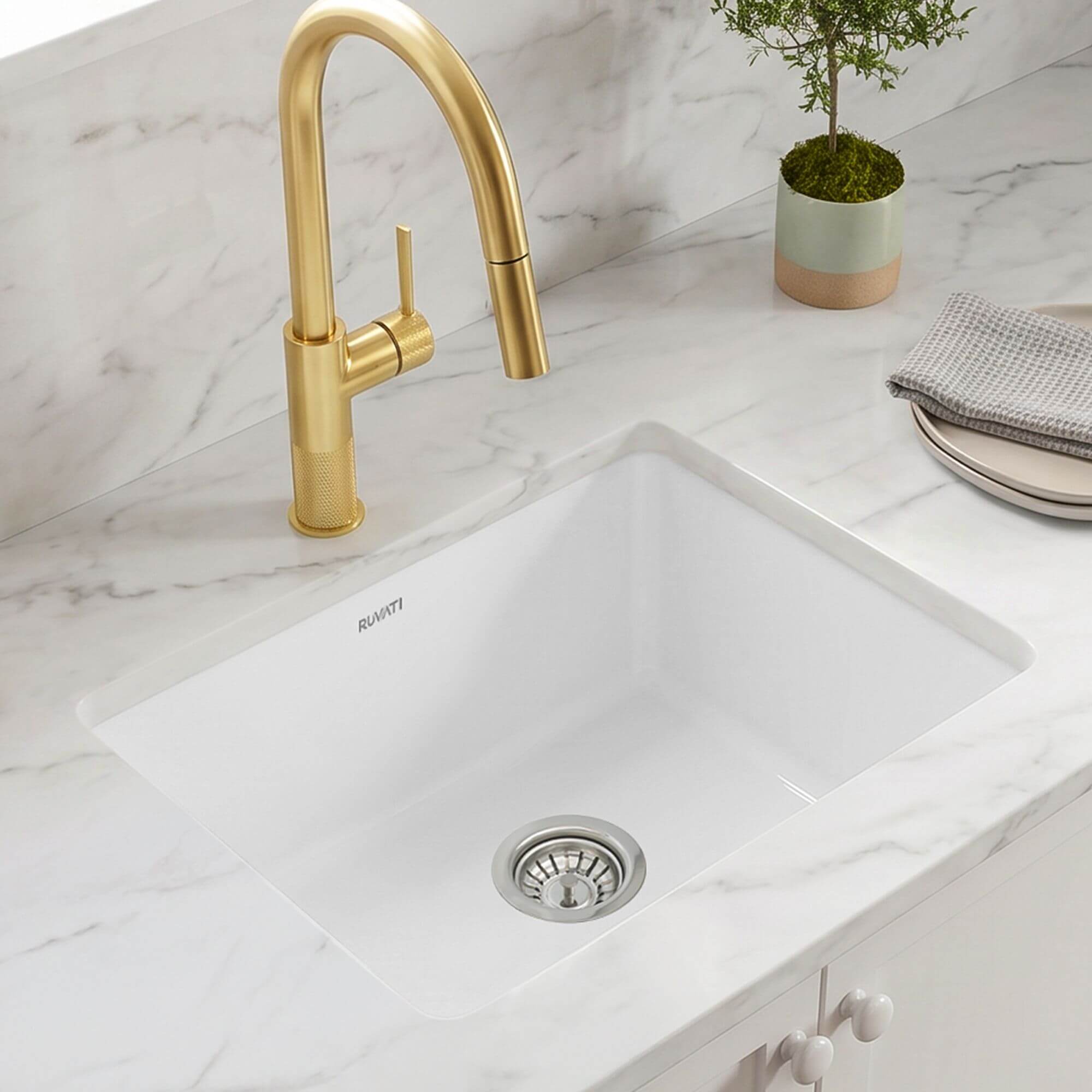Ruvati 22 inch Fireclay White Farmhouse Undermount Kitchen Wet Bar Prep Sink Single Bowl - RVL2122WH