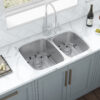 Ruvati 32-inch Undermount 60/40 Double Bowl 16 Gauge Stainless Steel Kitchen Sink - RVM4310
