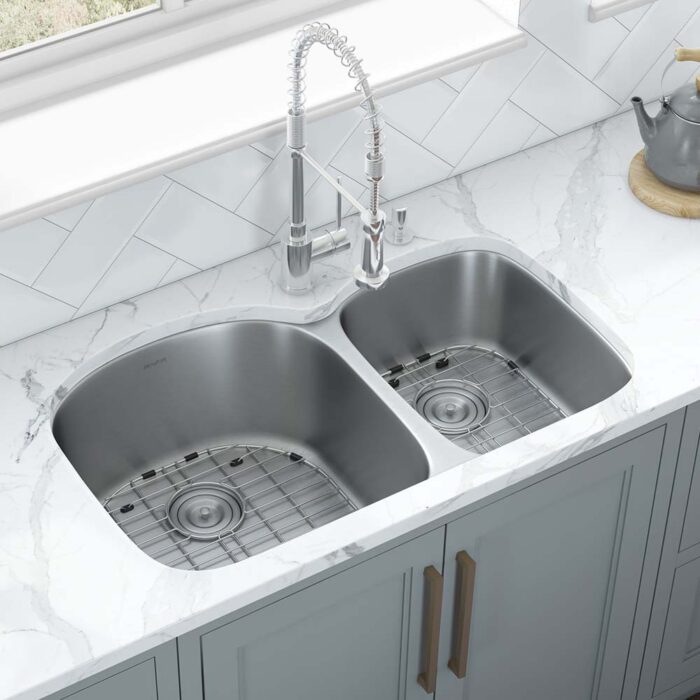 Cooke & Lewis Ising White Resin 1.5 Bowl Sink With Drainer – 1000mm X 500mm