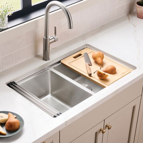 Ruvati 31-inch Undermount 50/50 Double Bowl Workstation 16 Gauge Stainless Steel Kitchen Sink - RVM5239