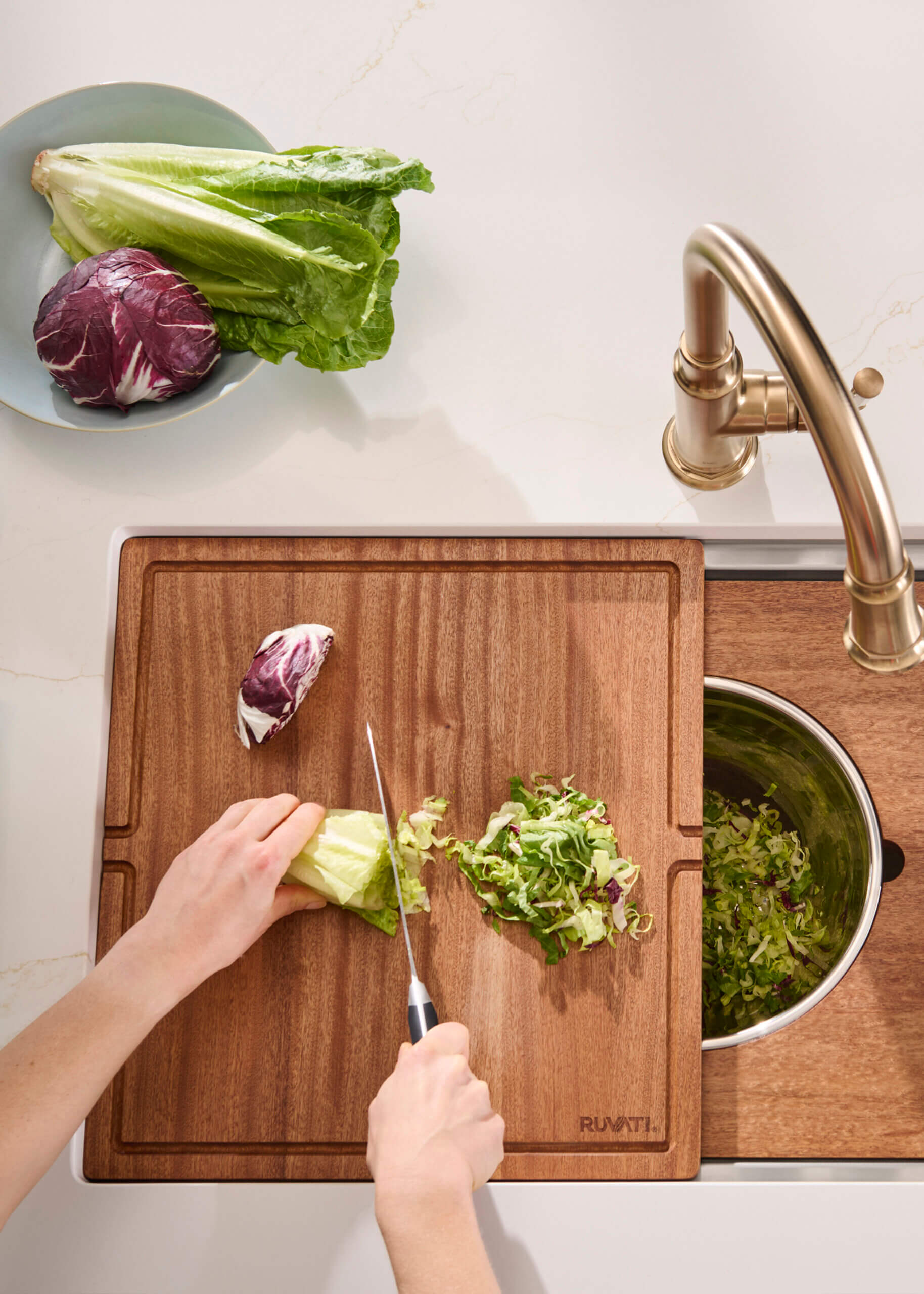 Wood Cutting Board-Opening 1- How to Clean and Care for Your Wood Cutting Board – Expert Guide with Actionable Tips