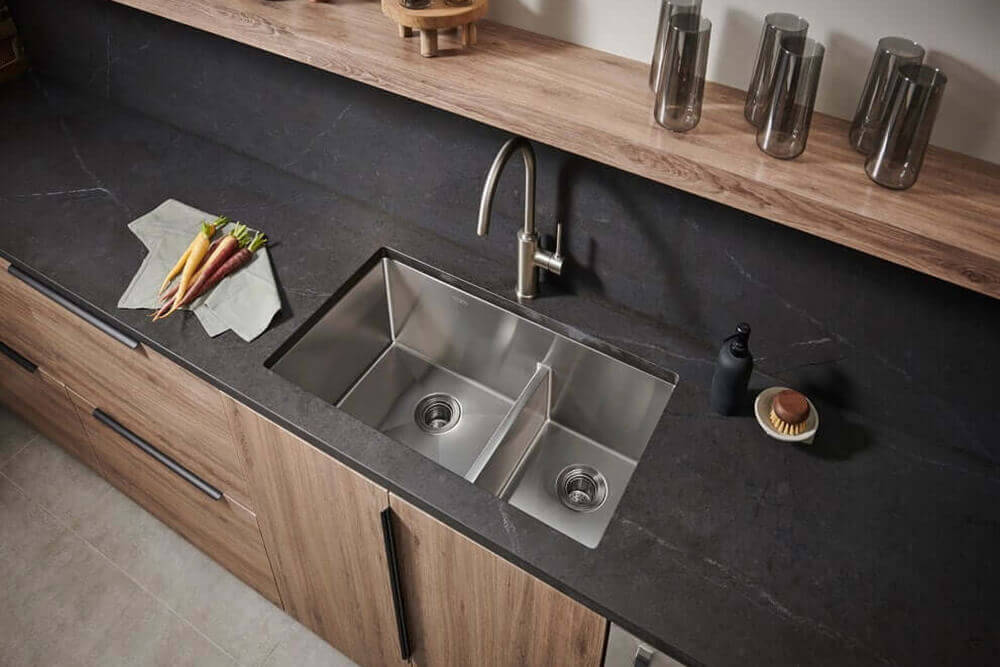 23Y-SB-2-4 RORU Ruvati 23-inch Undermount Kitchen Sink 16 Gauge Stainless
